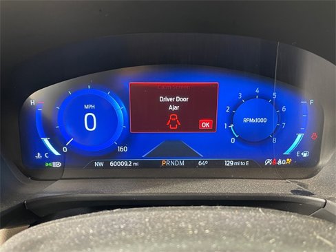 Used 2020 Ford Escape Titanium image 6