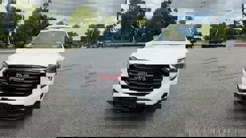Certified 2021 GMC Terrain SLE w/ Elevation Edition image 3