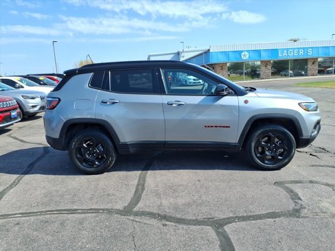 Used 2023 Jeep Compass Trailhawk image 38