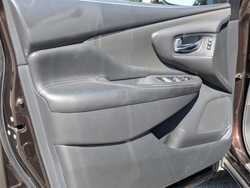Used 2021 Nissan Murano SL w/ SL Moonroof Package image 15