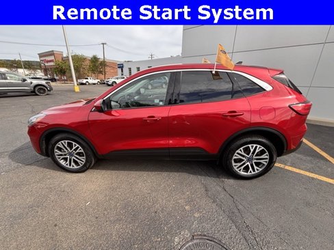 Certified 2022 Ford Escape SEL image 4