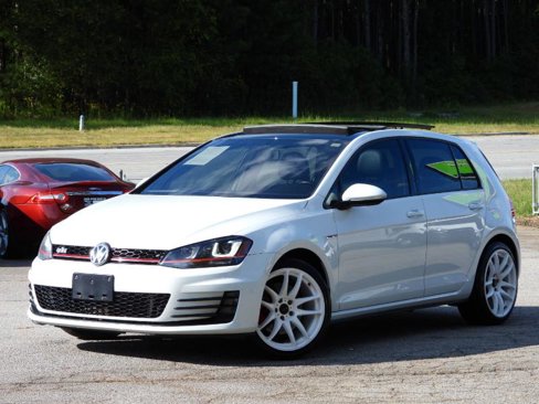 Used 2016 Volkswagen GTI SE w/ Lighting Package (SEL) image 2