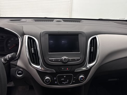 Certified 2024 Chevrolet Equinox LS image 19