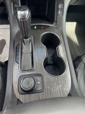 Used 2019 GMC Acadia SLT image 12
