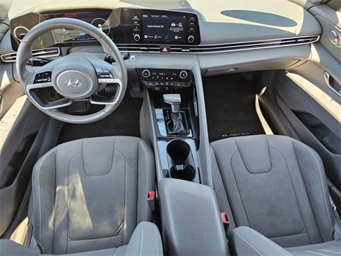 Used 2021 Hyundai Elantra SEL w/ Convenience Package image 22