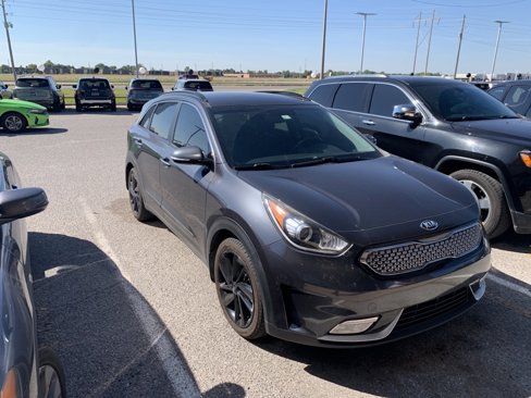 Used 2019 Kia Niro S Touring image 3
