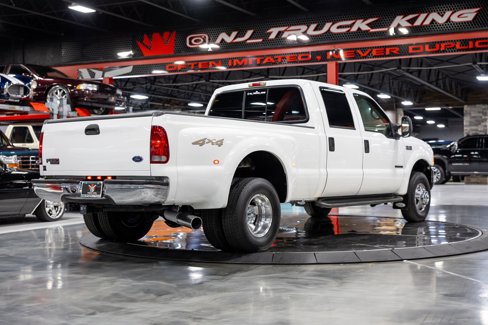 Used 2002 Ford F350 Lariat image 12