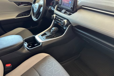 Certified 2022 Toyota RAV4 XLE image 22