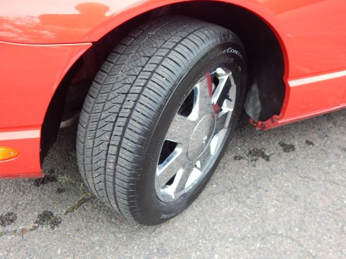 Used 2002 Ford Thunderbird image 24