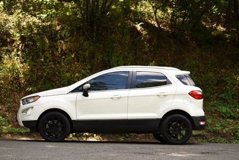 Used 2020 Ford EcoSport Titanium image 2