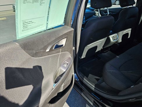 Used 2019 Chevrolet Malibu Hybrid image 18