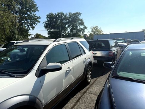 Used 2008 Ford Taurus Limited image 6