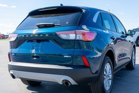 Used 2020 Ford Escape SE image 6