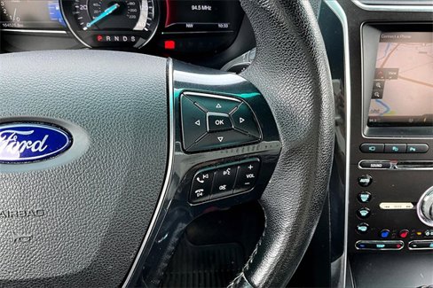 Used 2016 Ford Explorer Limited image 15