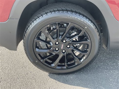 Certified 2023 GMC Terrain SLT w/ Infotainment Package II image 33