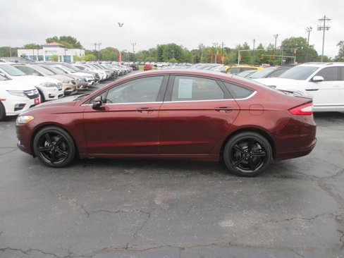 Used 2016 Ford Fusion SE image 7