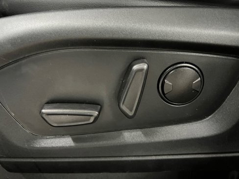 Used 2021 Ford Explorer XLT w/ Equipment Group 202A image 35