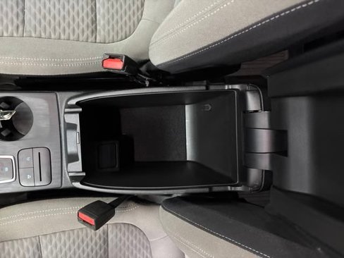 Used 2022 Ford Escape SE w/ Cold Weather Package image 21
