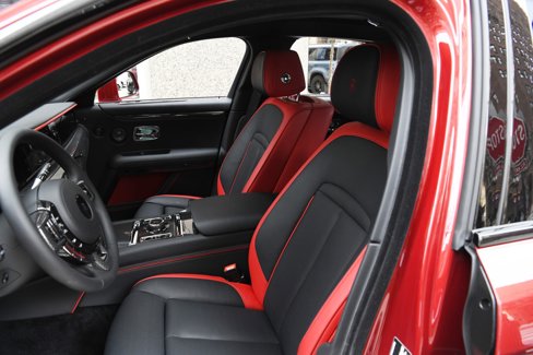 New 2025 Rolls-Royce Ghost Black Badge image 10