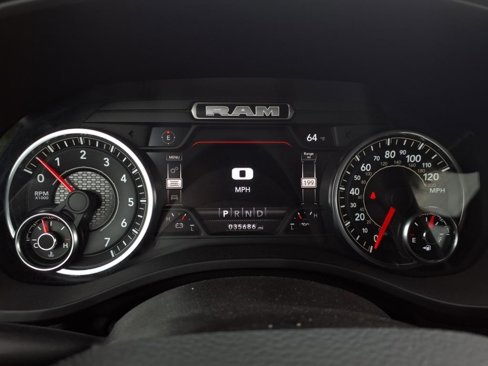 Used 2022 RAM 1500 Big Horn image 4