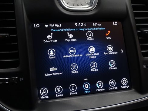 Used 2017 Chrysler 300 Limited image 26