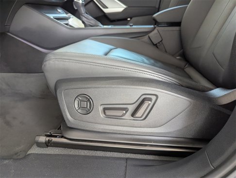Used 2022 Audi Q3 2.0T Premium Plus image 13