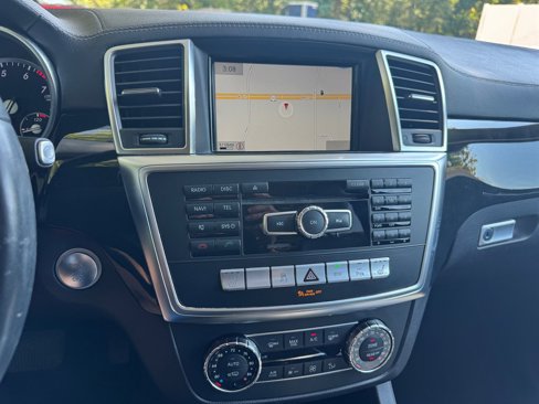 Used 2016 Mercedes-Benz GL 450 4MATIC image 9