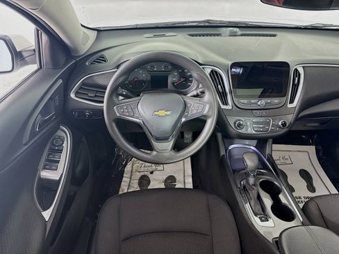 Used 2024 Chevrolet Malibu LT image 22
