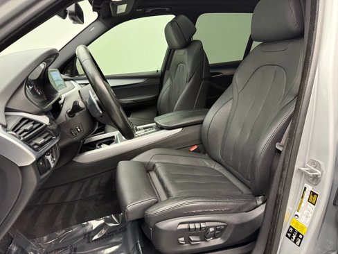 Used 2017 BMW X5 xDrive35i image 10