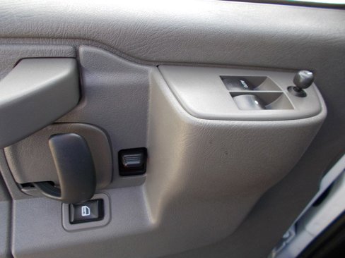 Certified 2022 Chevrolet Express 2500 w/ Driver Convenience Package image 24