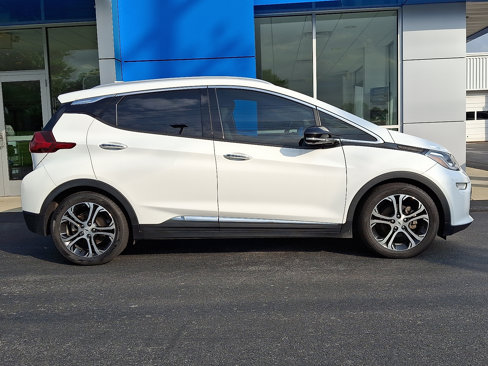 Used 2017 Chevrolet Bolt Premier w/ Driver Confidence II Package image 7