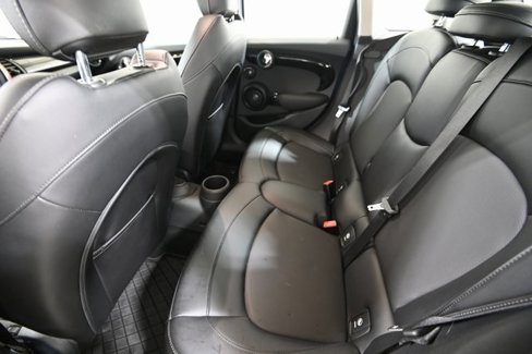 Used 2018 MINI Cooper S image 8