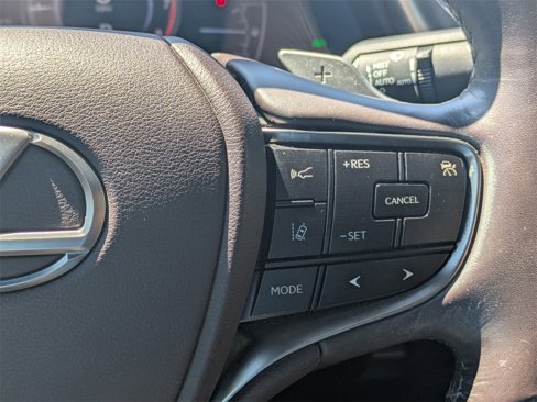 Used 2019 Lexus ES 350 Luxury image 25