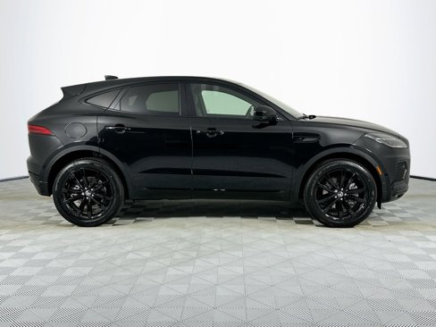 New 2024 Jaguar E-PACE R-Dynamic SE image 4