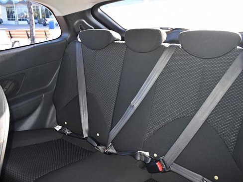 Used 2011 Hyundai Accent GS w/ Premium Pkg 3 image 13