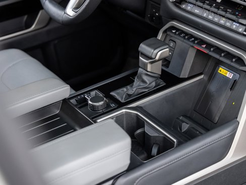 Used 2023 Toyota Tundra Limited image 31