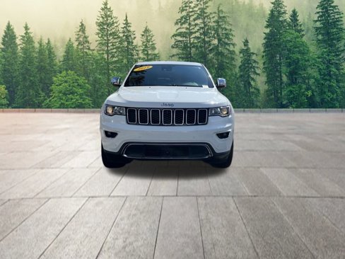 Used 2019 Jeep Grand Cherokee Limited image 23