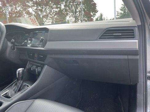 Used 2021 Volkswagen Jetta S image 17