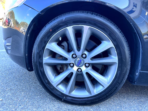 Used 2011 Volvo C70 T5 w/ Convenience Pkg image 46
