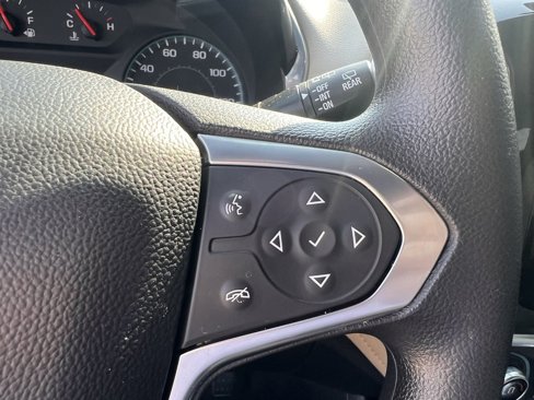 Used 2023 Chevrolet Traverse LS image 20