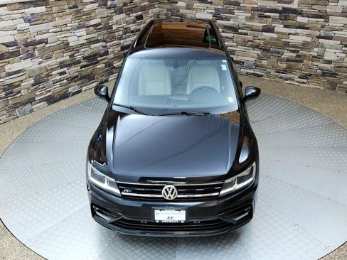 Used 2021 Volkswagen Tiguan SE R-Line image 10