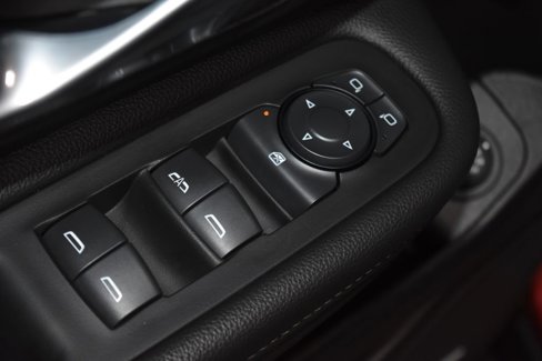 Used 2018 GMC Terrain Denali w/ LPO, 'HIT The Road' Package image 6