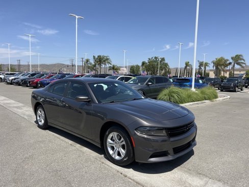 Certified 2022 Dodge Charger SXT image 2