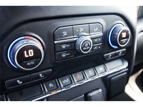 Used 2020 Chevrolet Silverado 1500 LT w/ Texas Edition image 27