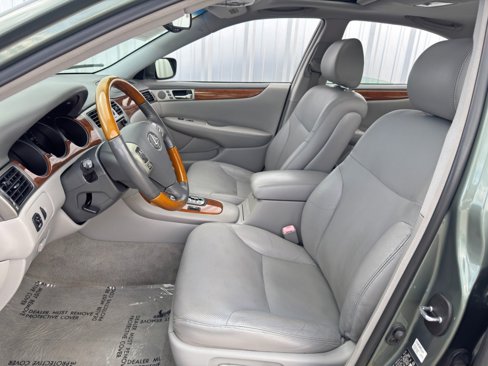 Used 2005 Lexus ES 330 image 15