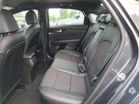 Used 2023 Kia Forte GT-Line image 10