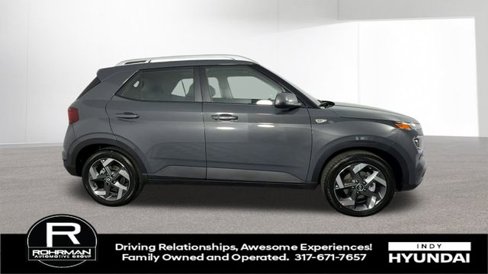 New 2025 Hyundai Venue SEL image 9