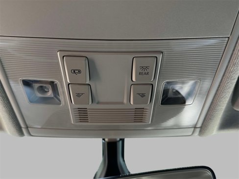 Used 2023 Volkswagen Tiguan S image 27