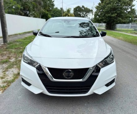 Used 2020 Nissan Versa S image 4