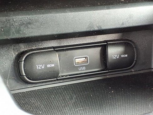 Used 2022 Kia Soul LX image 23